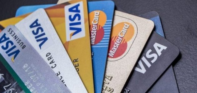 ما الفرق بين بطاقة الائتمان وبطاقة مسبقة الدفع الفرق بين بطاقة الائتمان وبطاقة مسبقة الدفع
