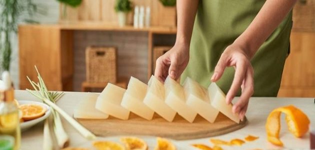 دورة صناعة الصابون من الصفر طريقة صناعة الصابون من الصفر