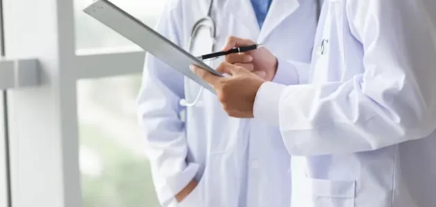 منح لدراسة الطب في الجامعات السعودية لغير السعوديين منح لدراسة الطب في السعودية لغير السعوديين