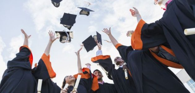 أحسن التخصصات الجامعية المطلوبة في سوق العمل لها مستقبل ما هي أفضل التخصصات الجامعية المطلوبة