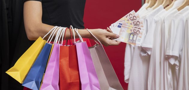 أسماء أحسن المواقع لشراء الملابس من الصين أفضل المواقع لشراء ملابس من الصين وبيعها