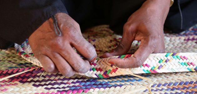 بحث عن الحرف والمهن السعودية اليدوية تقرير عن الحرف السعودية اليدوية
