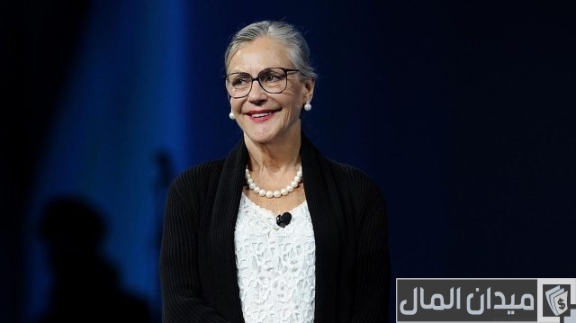 أليس والتون Alice Walton أليس والتون Alice Walton