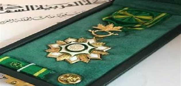 مميزات وسام الملك عبدالعزيز الدرجة الثالثه مميزات وسام الملك عبدالعزيز الدرجة الثالثة