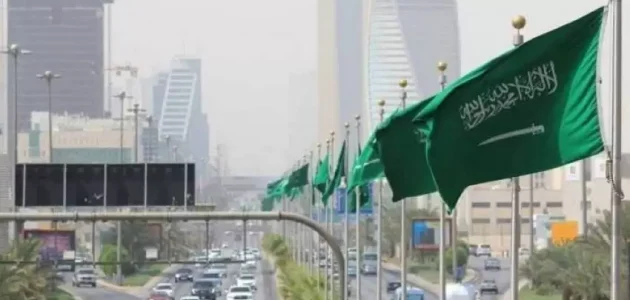 هل يجب تجديد الإقامة عند نقل الكفالة هل يشترط تجديد الإقامة عند نقل الكفالة؟
