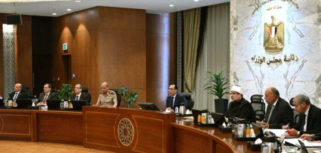 مصطفي مدبولي يقول إن دعم قطاع الصناعة أصبح يؤتي بثماره رئيس الوزراء : دعم قطاع الصناعة أصبح يؤتي ثماره والدولة جاهزة بكل الحوافز