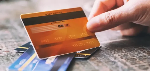حل مشكلة سحب مبلغ من البطاقة الائتمانية بدون علمي؟ سحب مبلغ من البطاقة الائتمانية بدون علمي