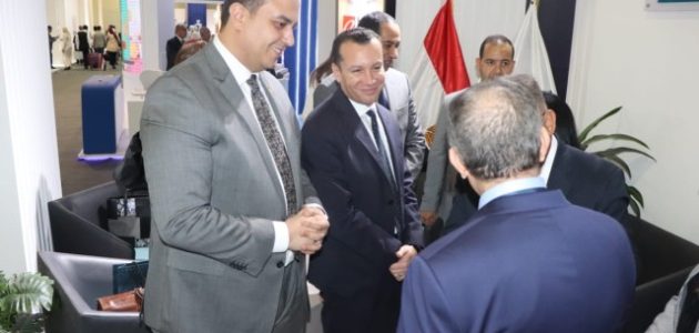النظام الصحي يركز على الإصلاح والتطوير التكنولوجي واستعادة ثقة المواطن في الخدمات الصحية رئيس هيئة الرعاية: النظام الصحي يركز على الإصلاح والتطوير التكنولوجي واستعادة ثقة المواطن في الخدمات