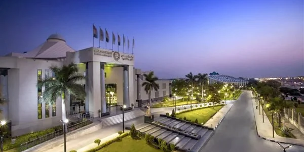 مصاريف جامعة مصر للعلوم والتكنولوجيا وخطوات التقديم 2025-2025 مصاريف جامعة مصر للعلوم والتكنولوجيا وخطوات التقديم