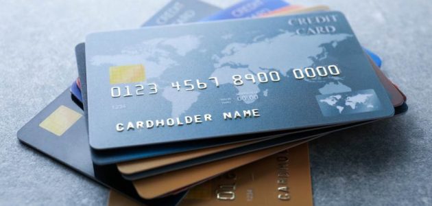 مميزات بطاقة السفر الاستثمار داخل صالات المطار مميزات بطاقة السفر الاستثمار