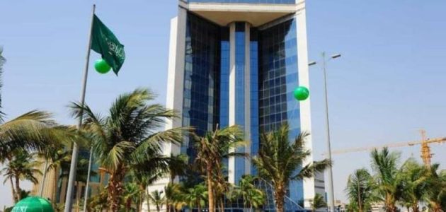 «الصناعة» تعلن عن معالجة 601 طلب للإعفاء الجمركي في شهر واحد