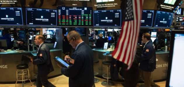ارتفاع العقود الآجلة للأسهم الأمريكية ودخول «داو جونز» التاريخ بمستوى قياسي جديد